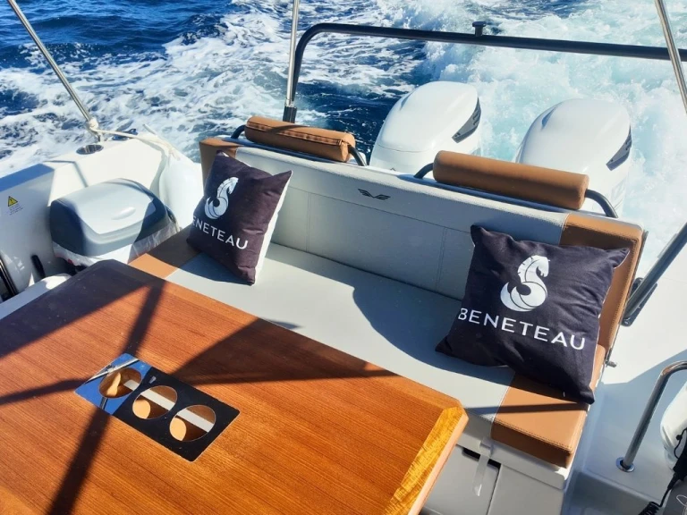 Yacht charter Palma de Mallorca cheap Flyer 9
