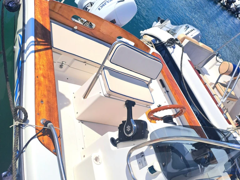 Ranieri Azzura in La Spezia on SamBoat