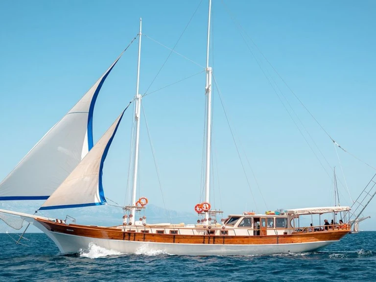 Yacht charter Marina (City) cheap Sv. Donat