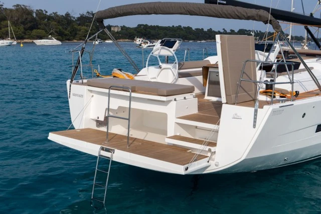 Boat rental Dufour Dufour 56 Exclusive in Capo d'Orlando on Samboat