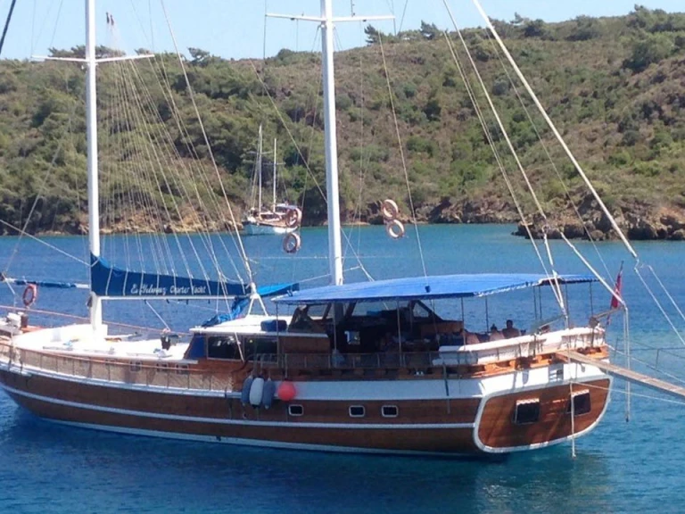 Bareboat Rental Sailboat  with a boat licence