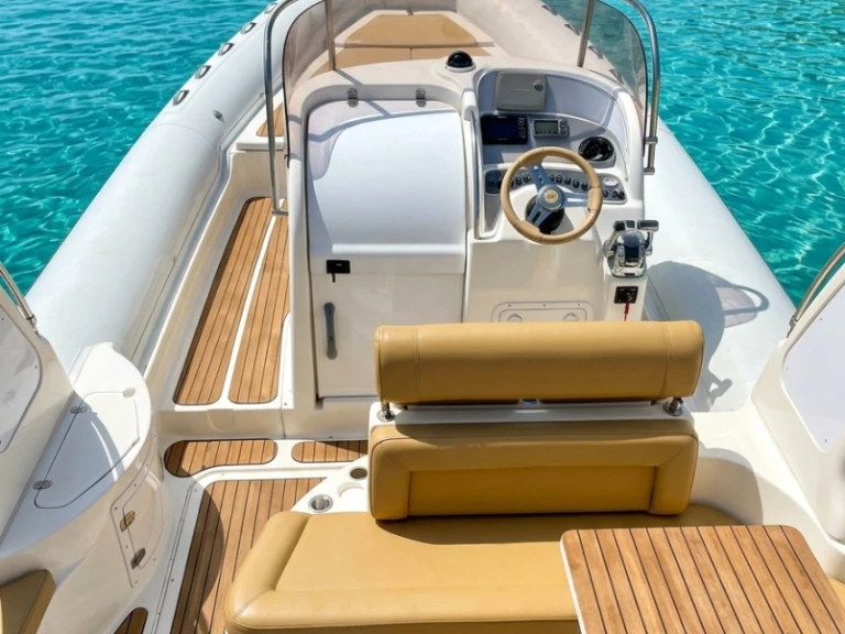 RIB for rent Puerto de Pollensa at the best price