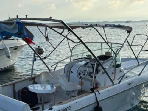 Sessa Marine Key Largo 25 in Lège-Cap-Ferret on SamBoat