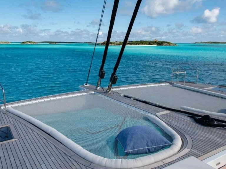 Catamaran rental with or without captain Sunreef Nassau