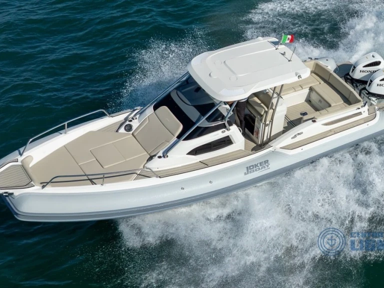 Yacht charter La Maddalena cheap Clubman 32