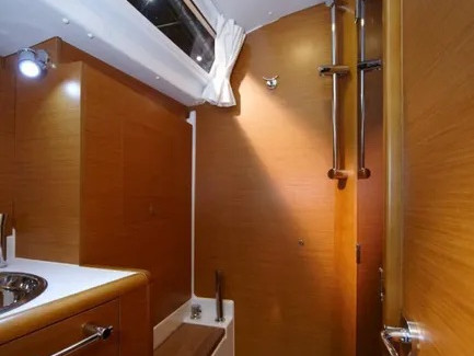 Yacht charter Alimos cheap Sun Odyssey 449 (4 cab.)