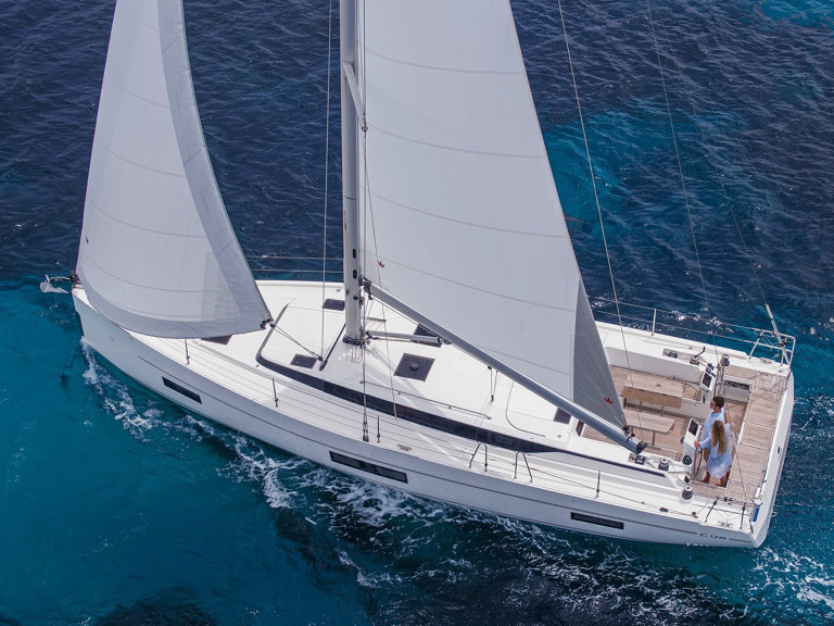 Yacht charter Volos cheap Bavaria C45