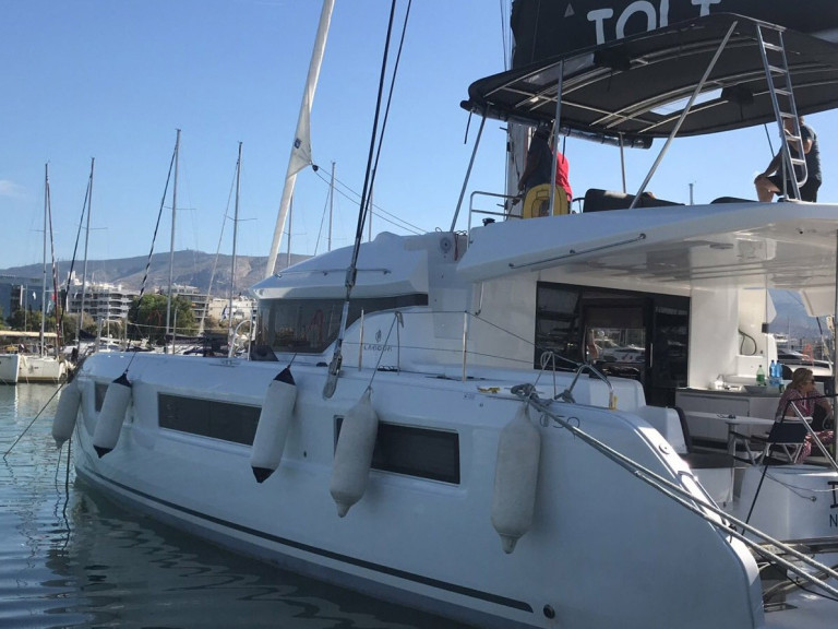Bareboat Rental Catamaran Lagoon with a boat licence