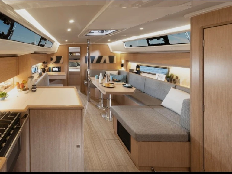 Bavaria Bavaria C42 (3 cab.) charter bareboat or captained in  Skiathos