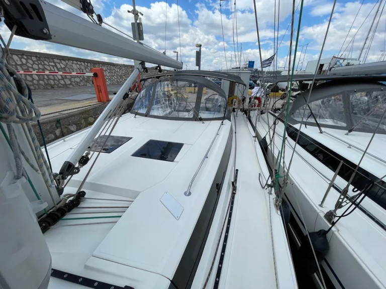 Sailboat rental with or without captain Bavaria Alimos