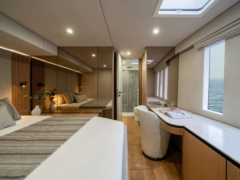 Bareboat Rental Catamaran Sunreef with a boat licence