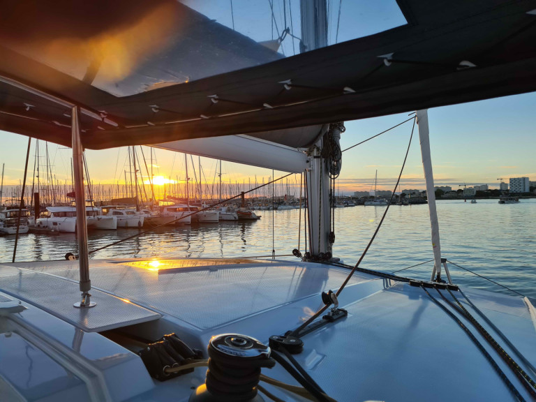 Catamaran for rent Lefkáda at the best price