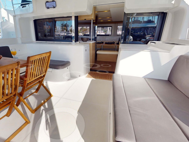 Lagoon Lagoon 46 Fly (6 cab.) charter bareboat or captained in  Alimos