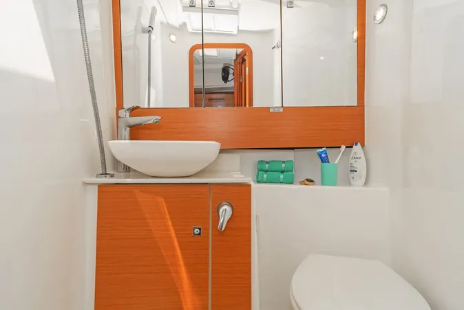 Sailboat rental with or without captain Dufour Ávdira