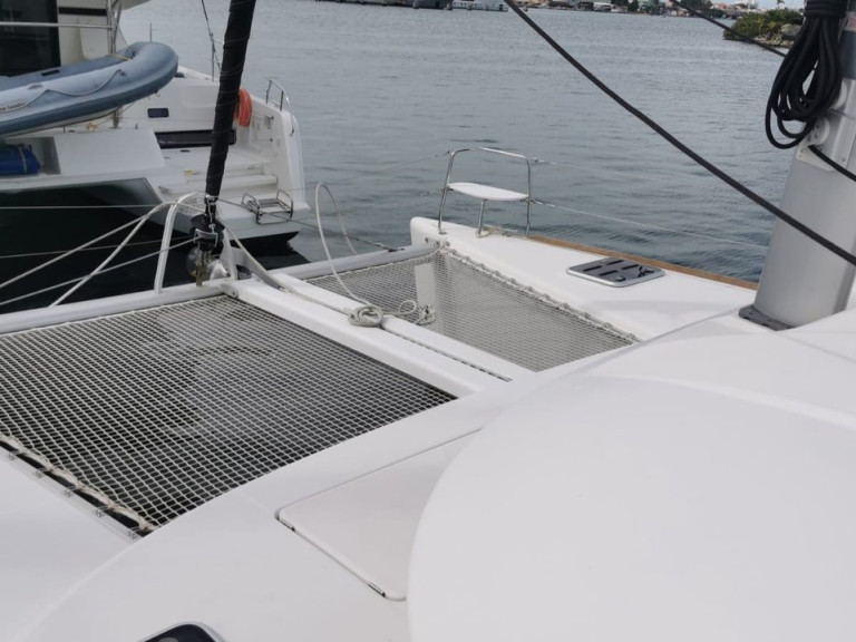 Bareboat Rental Catamaran Lagoon with a boat licence