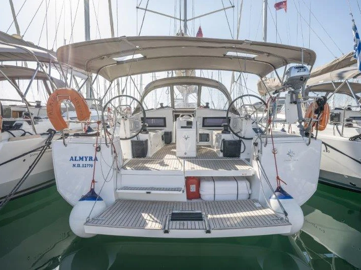 Rent a Jeanneau Sun Odyssey 440 Néa Péramos