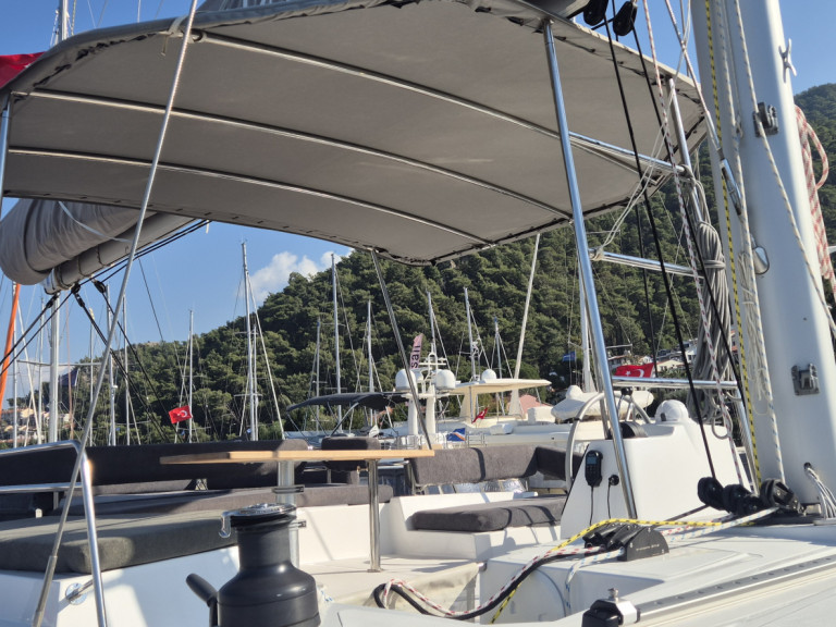 Catamaran for rent Göcek at the best price