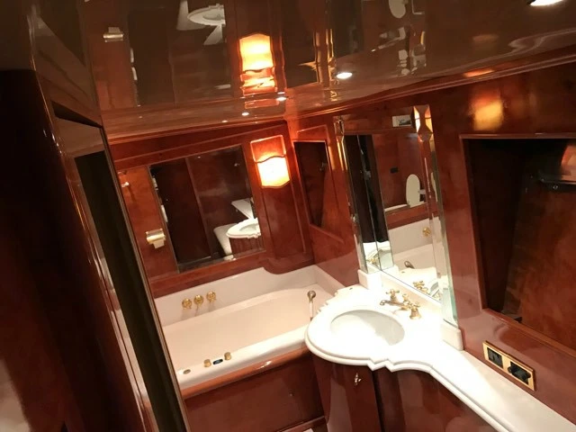 Luxury Yacht for rent Palermo at the best price