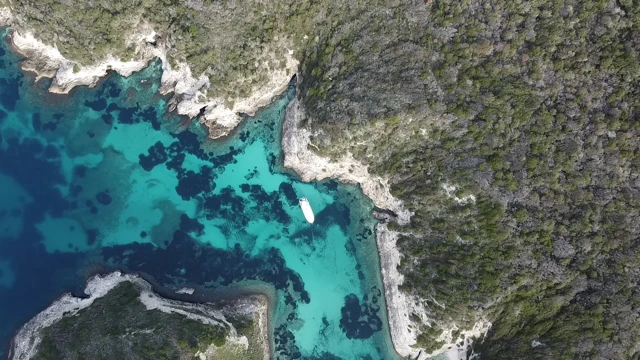 Luxury Yacht rental in Bonifacio - Jeanneau Prestige 42