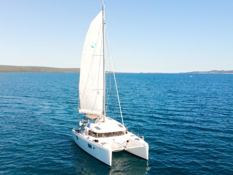 Yacht charter Dubrovnik cheap Lagoon 39