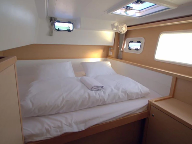 Lagoon Lagoon 39 charter bareboat or captained in  Dubrovnik