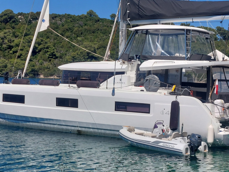 Catamaran rental with or without captain Lagoon Dubrovnik