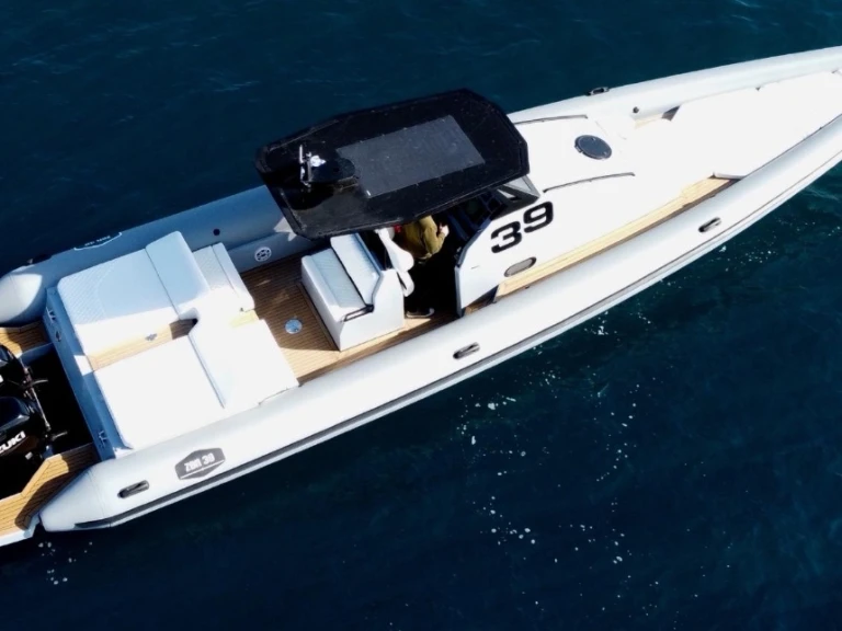 RIB for rent Adámas at the best price