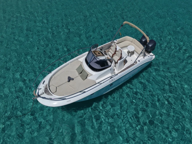 Sessa Marine Kay Large 30 in Ibiza Town on SamBoat