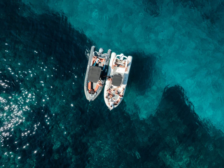 Yacht charter Marseille cheap LC Marine 760