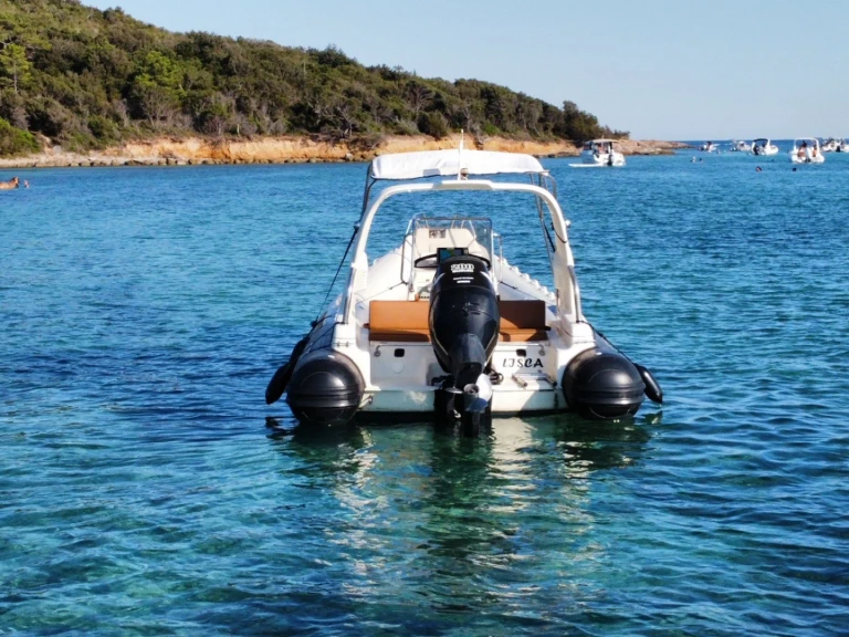 Rent a Sacs Sacs S 680 Bonifacio