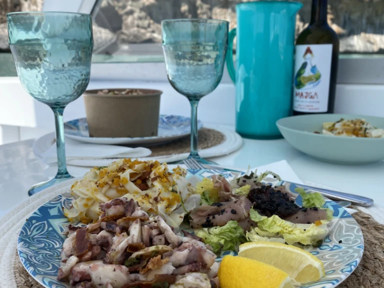 Bertram Bertram 25 in Orosei on SamBoat