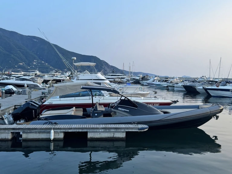 Yacht charter Castellammare di Stabia cheap PY 100