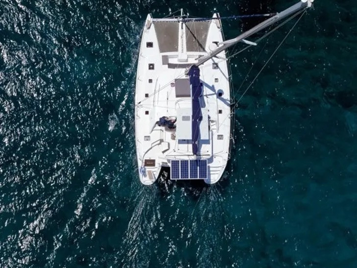 Rent a Lagoon Lagoon 42 Vlychada