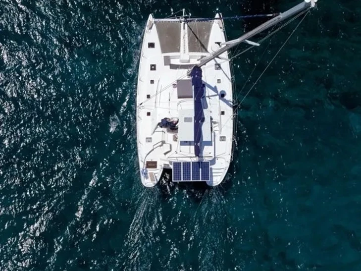 Rent a Lagoon Lagoon 42 Vlychada