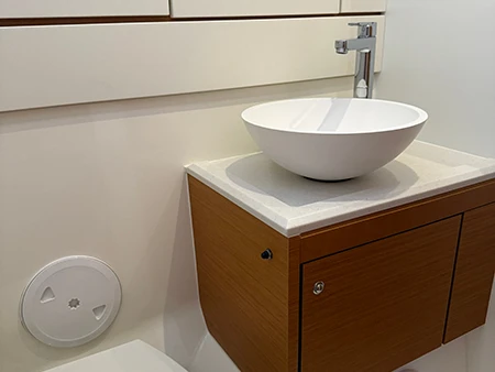 Sailboat rental with or without captain Jeanneau Dénia