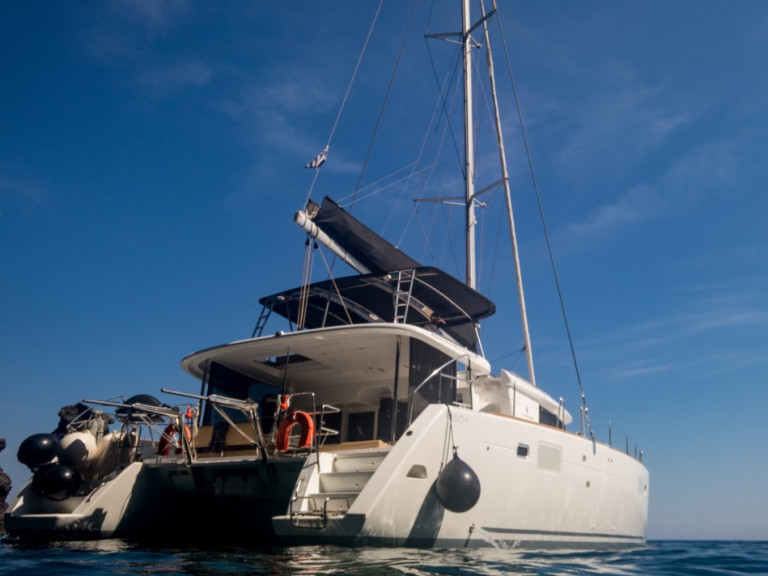 Catamaran rental with or without captain Lagoon Vlychada