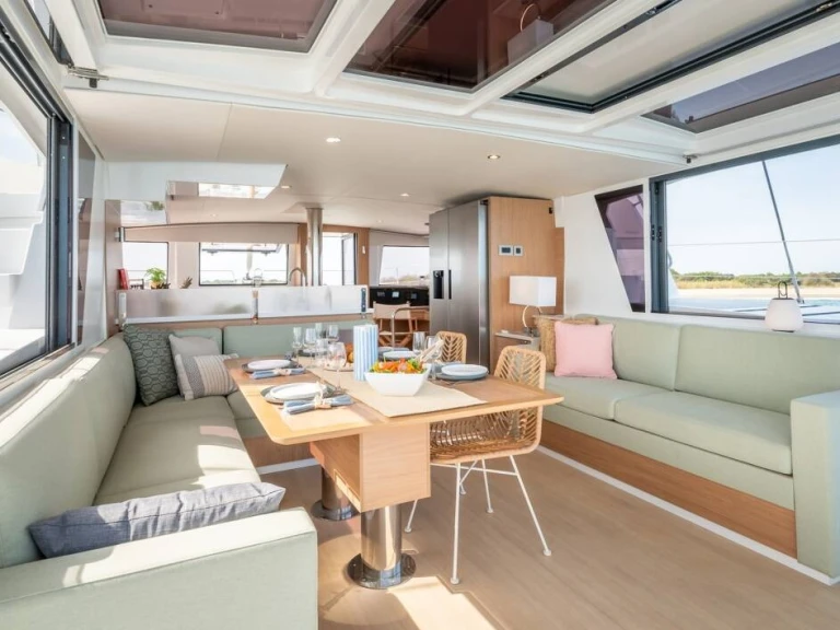 Catamaran for rent Raiatea Island at the best price