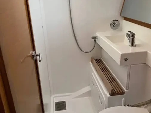 Boat rental Jeanneau Sun Odyssey 440 in Paros (Island) on Samboat