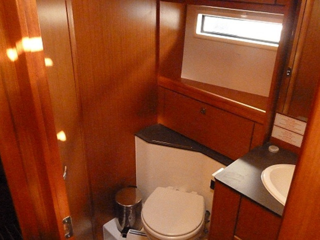 Sailboat rental with or without captain Bavaria Alimos