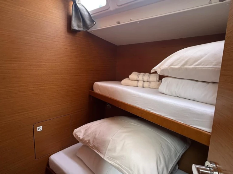 Jeanneau Sun Odyssey 519 charter bareboat or captained in  Seget Donji