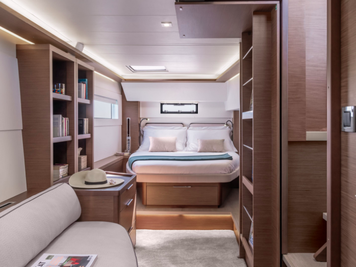 Lagoon Lagoon 46 in Néa Péramos on SamBoat