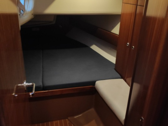 Sailboat rental in Ávdira - Bavaria Bavaria 44 (4 cab.)