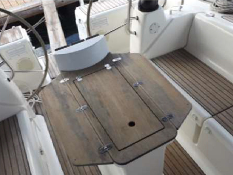 Rent a Bavaria Bavaria 50 Cruiser (5 cab.) Kalkara