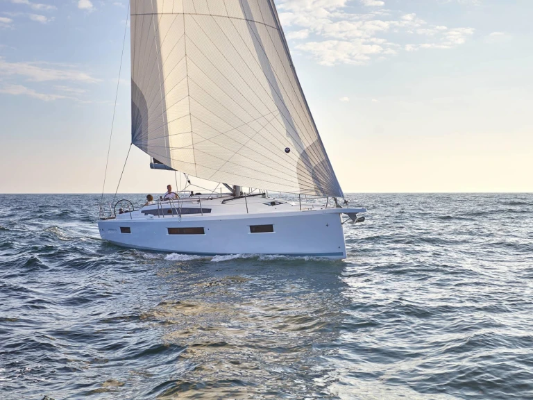Sailboat rental in Bormes-les-Mimosas - Jeanneau Sun Odyssey 410