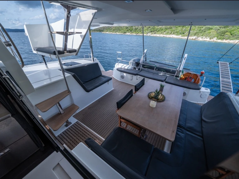 Bareboat Rental Catamaran Fountaine Pajot with a boat licence
