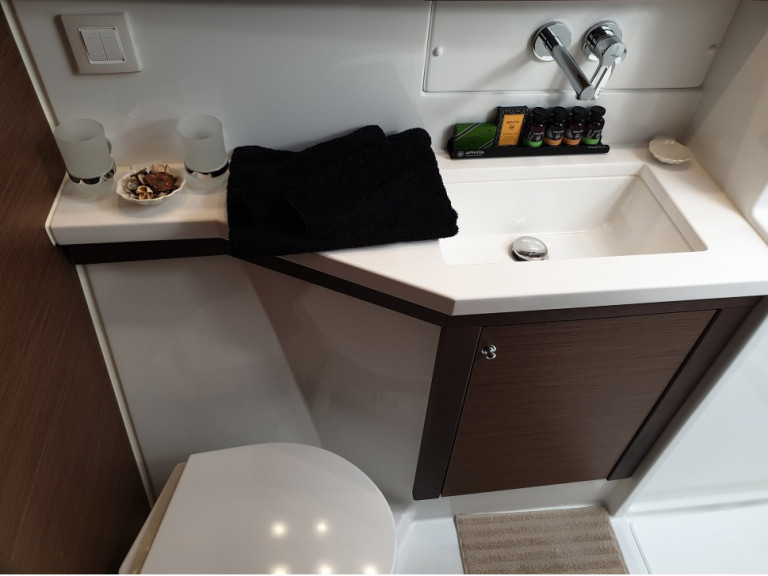 Bareboat Rental Catamaran Lagoon with a boat licence