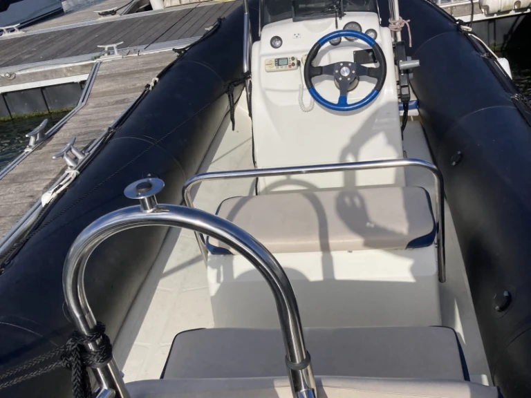 RIB rental with or without captain Bombard Larmor-Plage