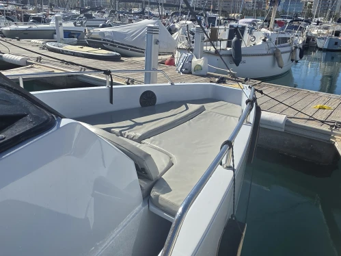 Nuva Nuva M6 Open charter bareboat or captained in  Alicante
