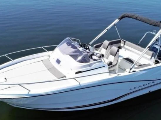 Motorboat for rent Porto di Amalfi Marina Coppola at the best price