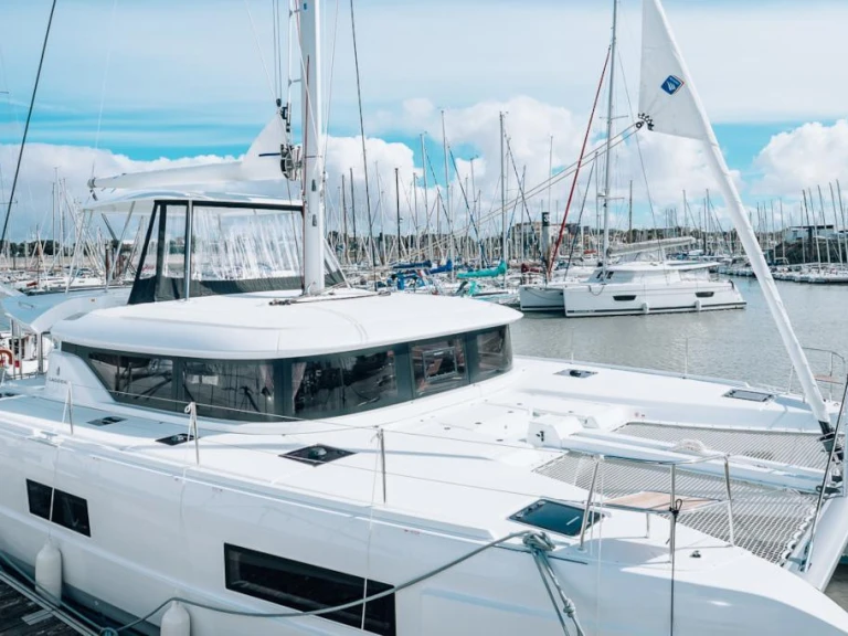 Catamaran rental with or without captain Lagoon Pointe-à-Pitre